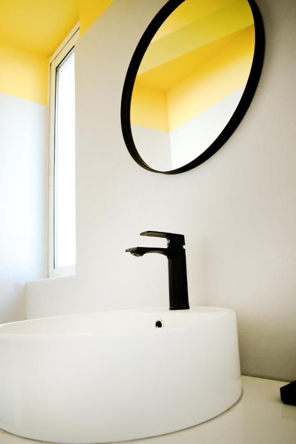 Ryb Colour Apartment Patras Exterior foto